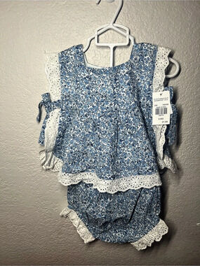 Sweet Magnolia Baby Outfit NWT